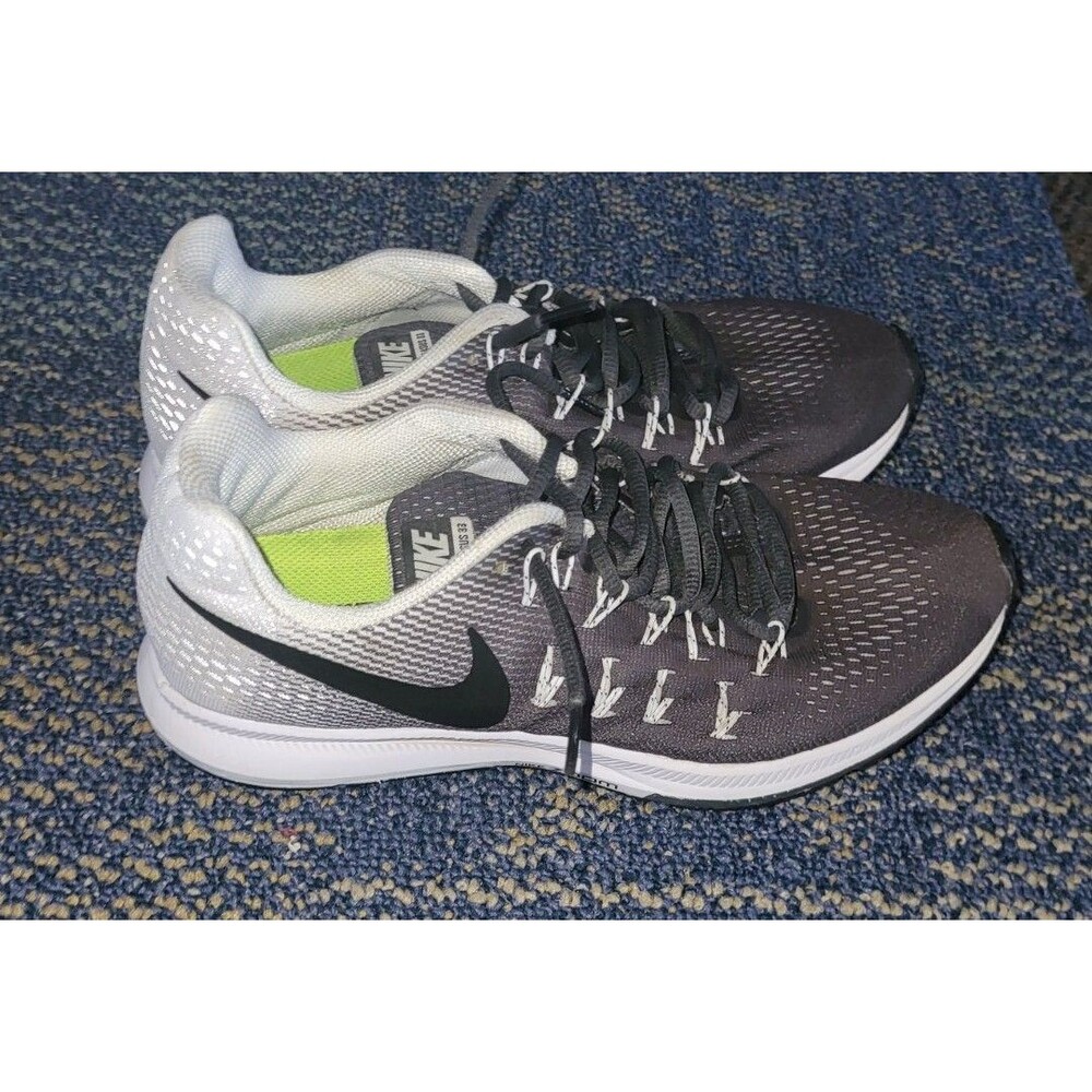 Nike Womens Running Shoes Sneakers Gray Purple Lace Up Size 9